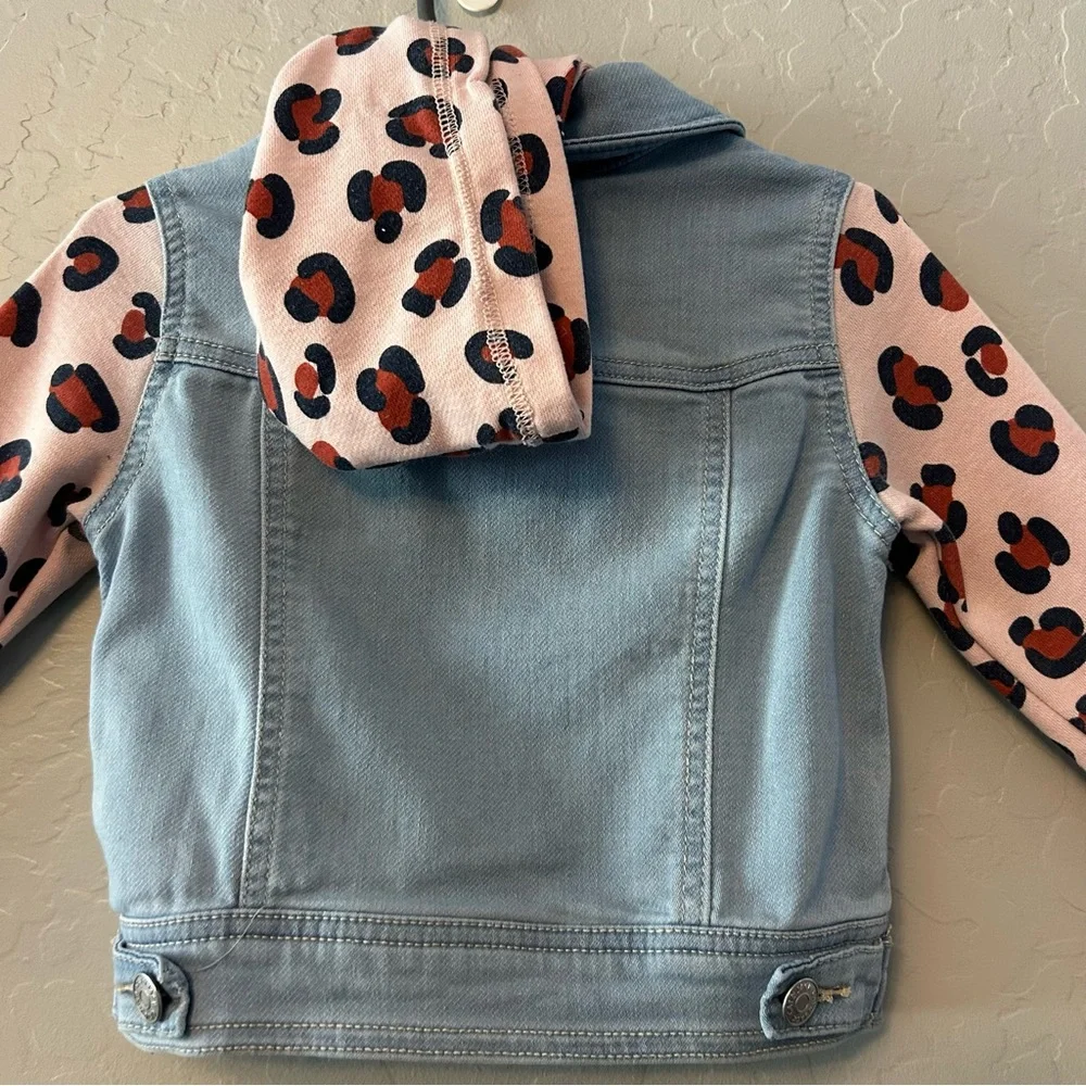 Cat & Jack denim and pink leopard print hooded jacket size 2T